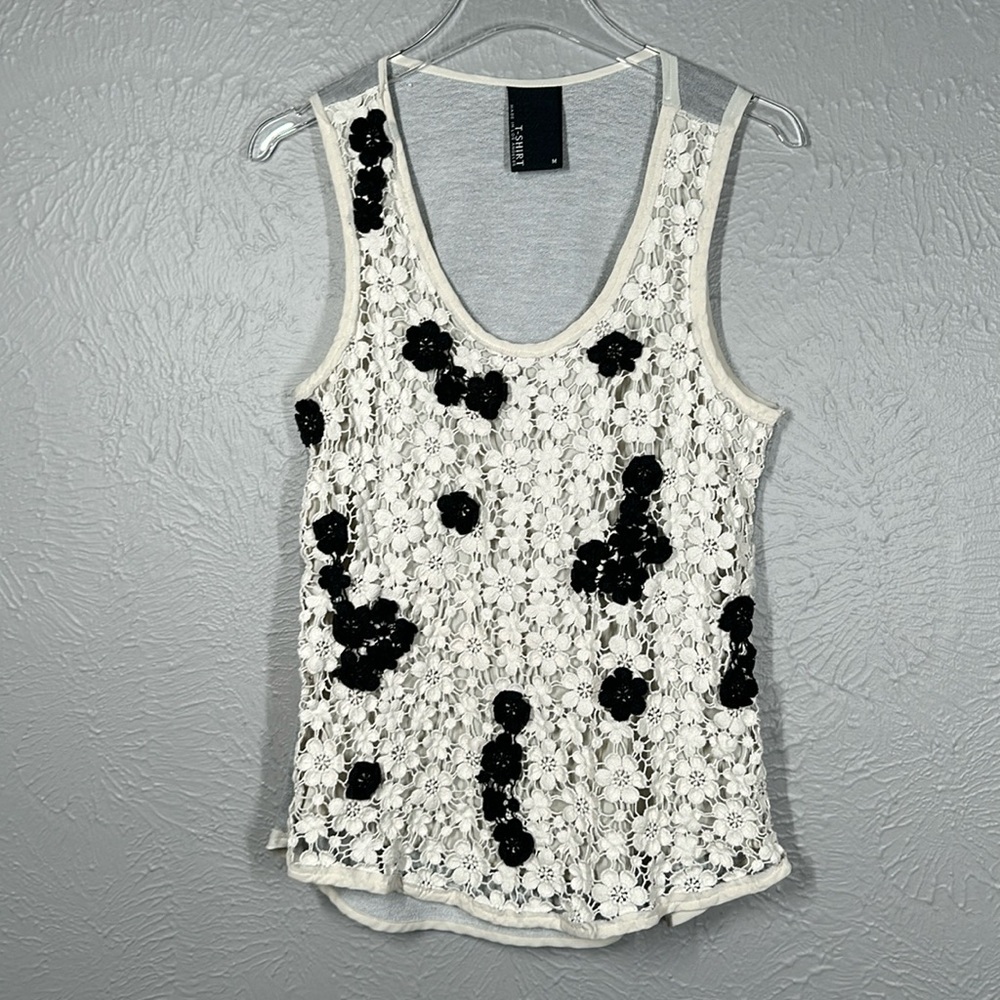 Dolan T-Shirt Black White Grey Crochet Floral Tank Top Women's Size Medi…